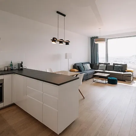 Skau Blue In Sky Park 21 Floor 2 Tower Panoramic View Free Parking *