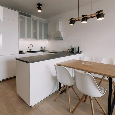 Skau Sky Park Blue By Zaha Hadid 21 Floor 2 Tower Panoramic View Free Parking Апартаменти *