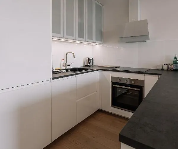 Апартаменти Skau Sky Park Blue By Zaha Hadid 21 Floor 2 Tower Panoramic View Free Parking *