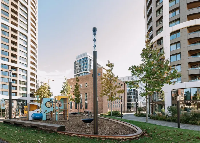 Skau Sky Park Blue By Zaha Hadid 21 Floor 2 Tower Panoramic View Free Parking Appartement Bratislava