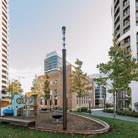 Skau Sky Park Blue By Zaha Hadid 21 Floor 2 Tower Panoramic View Free Parking Apartment Bratislava